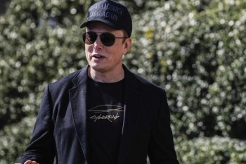 Tesla şirkəti İlon Maskın 29,6 milyard dollarlıq mükafatını rəsmən təsdiqlədi