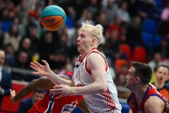 Basketbol meydanından haker şəbəkəsinə? – Kasatkin işi Fransada gündəm oldu