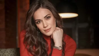 İki illik əziyyətin bəhrəsi: məşhur aktrisa yenidən tələbədir - FOTO