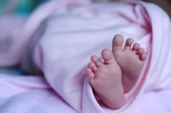 Sumqayıtda DƏHŞƏT: 6 aylıq körpə infarktdan dünyasını dəyişdi