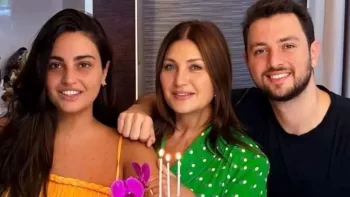 Sibel Can 55 yaşını övladları ilə birlikdə qeyd etdi - FOTO