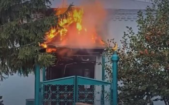 Başqırdıstanda məscidə qarşı hücum: binaya “Molotov kokteyli” atıldı - VİDEO