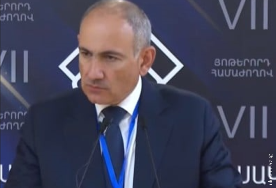 Nikol Paşinyan yenidən hakim partiyanın sədri seçilib