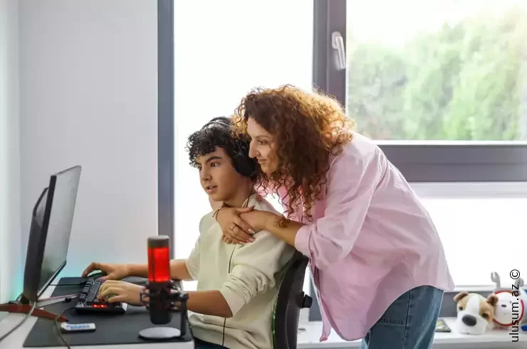 Like, smayl, “ok”: bunlar həqiqətən cavabdırmı?