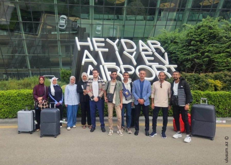Azərbaycan Qəzzadan 14 fələstinli tələbəni təxliyə etdi