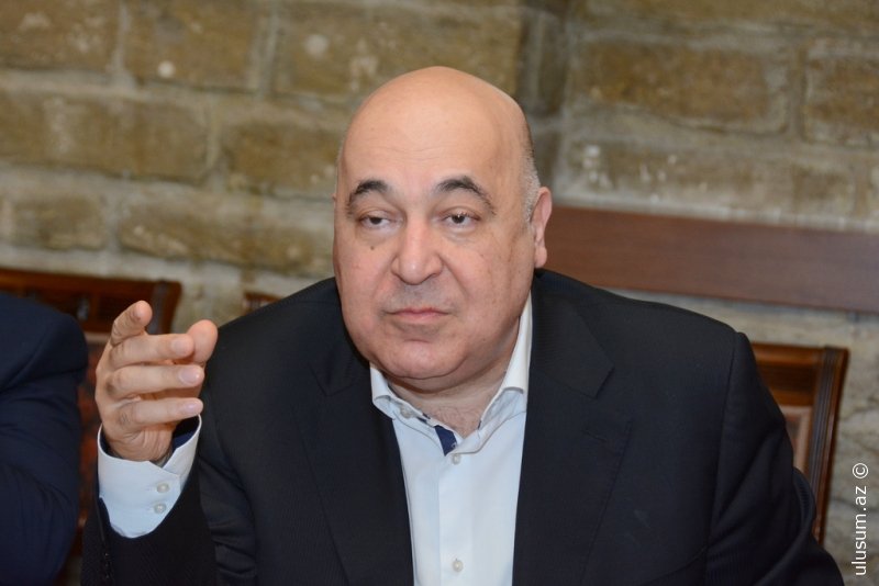 Çingiz Abdullayev: Ailələrin dağılmasında qadınların sərbəstliyi və maliyyə problemləri əsas rol oynayır