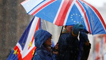 Britaniya sığınacaq ala bilməyənləri deportasiya edə bilər