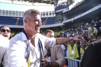 Sadettin Saran “Fənərbaxça”nın yeni prezidenti seçildi — Ali Koç dövrü başa çatdı