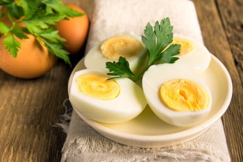 Yumurtanı əvvəlcədən yumaq niyə təhlükəlidir?...