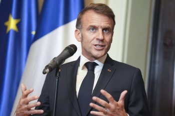 Makron “Rusiya müdaxiləsi” ilə öz böhranını gizlədir — AgoraVox