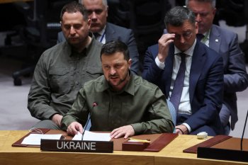 Ukrayna lideri: Putin tam işğal istəyir, amma bacarmır