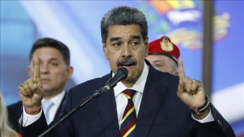 ABŞ-ın hərbi mövcudluğu artır, Maduro sərt xəbərdarlıq edir
