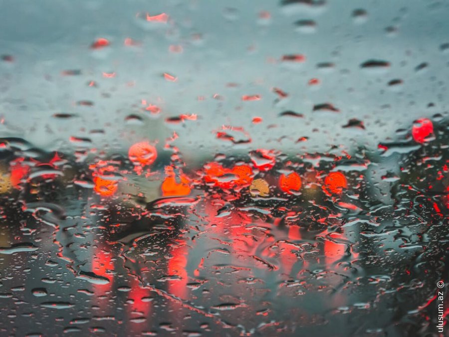 Azərbaycanda     yağış    niyə    yağmır?