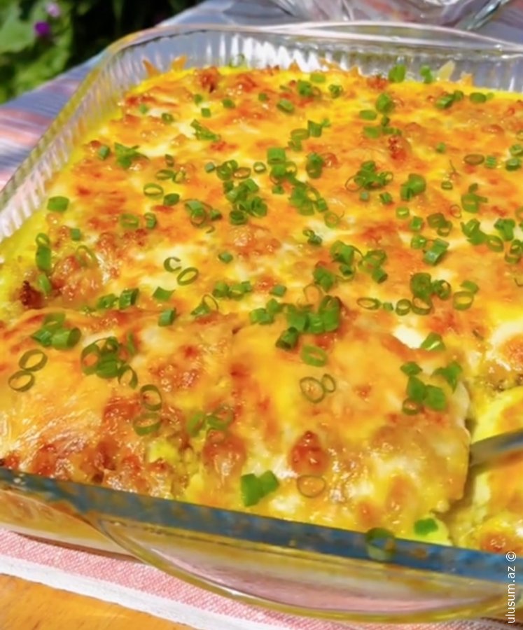 Mozarellalı Qaynadılmış Kartof