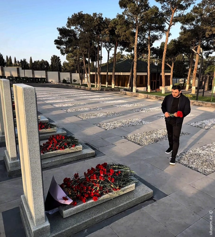 Zaur Kərimlidən Zəfər Gününə həsr olunmuş “Vətənim” ifası VİDEO