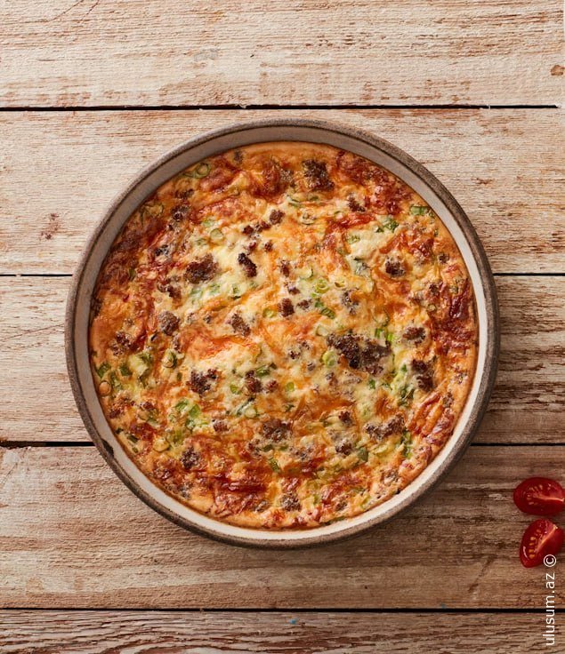 Toyuq və yaşıl soğanla zapekanka