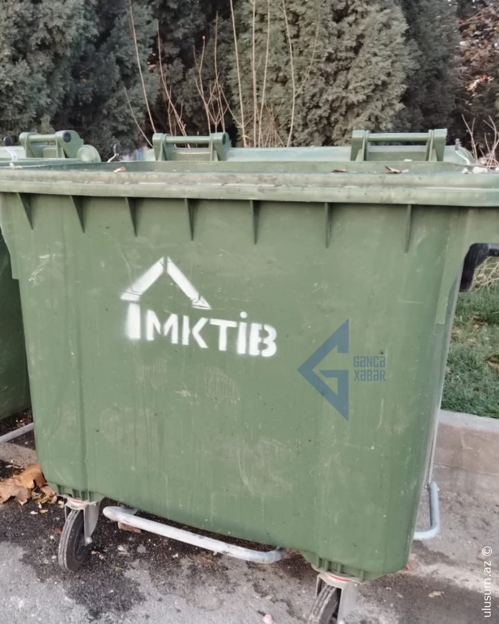 Gəncədə yeni zibil qabları sakinlər tərəfindən məhv edildi