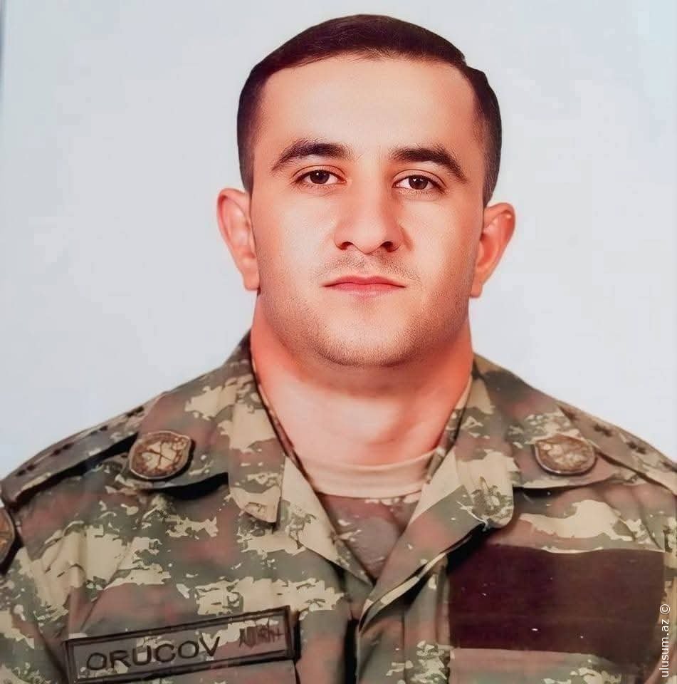 Mühüd – Qazağın ən yüksək zirvəsi, Göyəzən onun kölgəsi