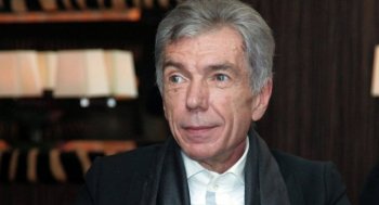 Məşhur televiziya aparıcısı vəfat edib