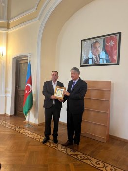 Yunus Oğuz: “8 Noyabr yalnız Azərbaycanın deyil, bütün türk dünyasının Zəfər Günüdür”