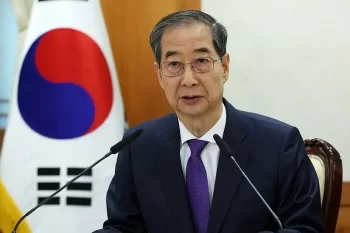 Cənubi Koreya prokurorluğu keçmiş Baş nazir Han Duksu üçün 15 il həbs cəzası tələb edib.