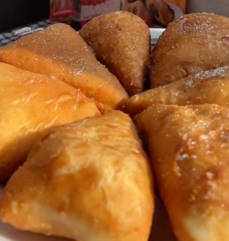 Bol Şokoladla Doldurulmuş Ev Ponçiki – Ləzzətin Zirvəsi!