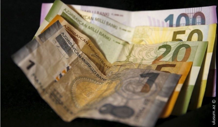 S&P: Azərbaycan manatı sabit qalacaq, amma risklər mövcuddur