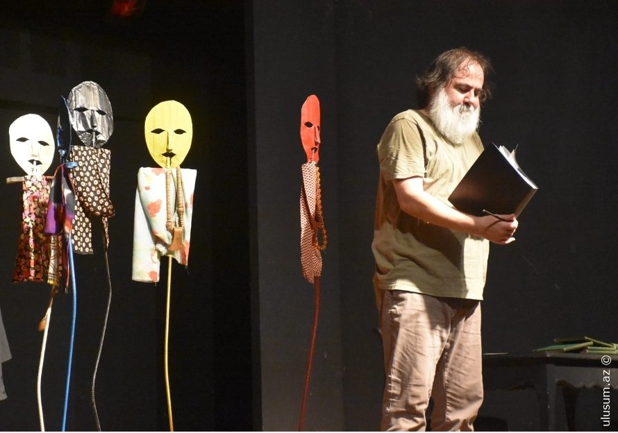 "Sevginin vətəni yoxdur" tamaşası teatrsevərlərlə görüşdü