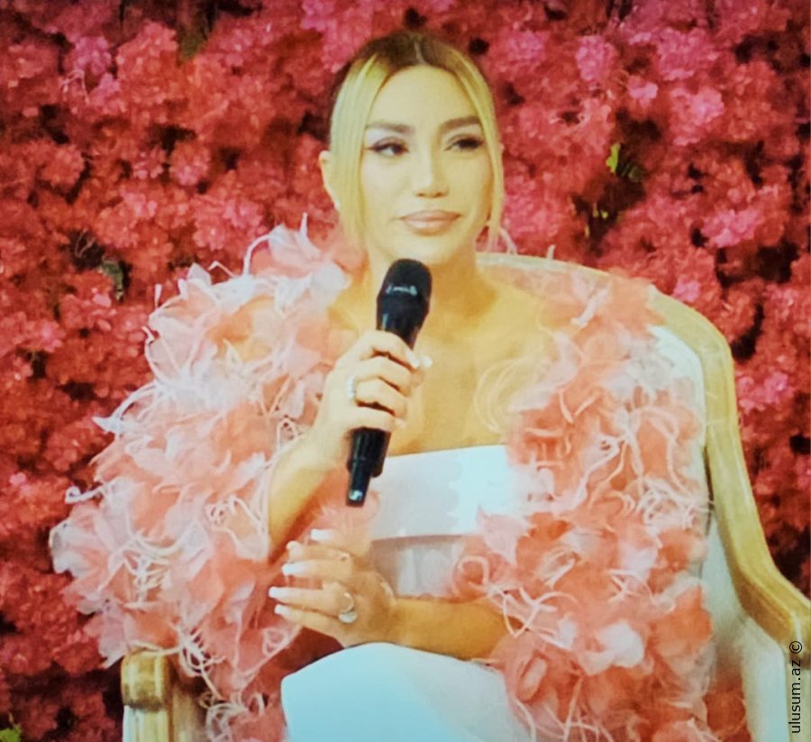 Röya Ayxan: “Depresiya nədir, bilmirəm”