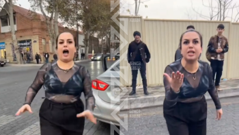 Gəncədə kuryerlə qadın sürücü arasında yol hərəkəti zamanı münaqişə yaşanıb