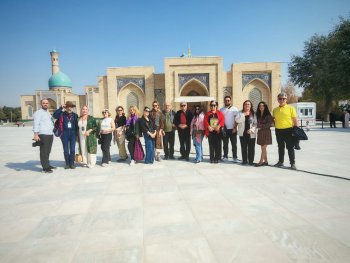 Özbəkistanda turizmdən gəlirlər rekord həddə çatıb