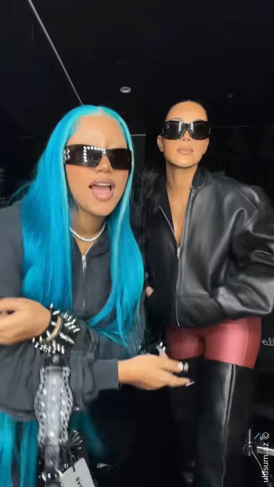 Kim Kardashian qızı ilə bağlı tənqidlərin hədəfinə çevrildi