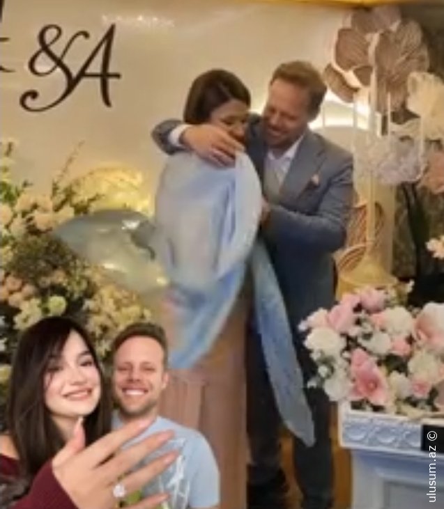 Azərbaycanlı bloger kanadalı sevgilisi ilə NİŞANLANDI