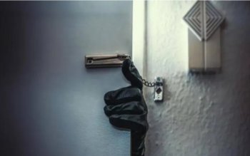 Paytaxtda evlərdən oğurluq edən şəxs SAXLANILDI