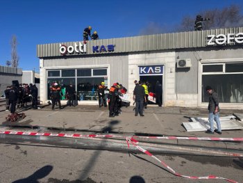 Ziya Bünyadov prospektində yerləşən obyektdə yanğın baş verib – FHN VİDEO, FOTO