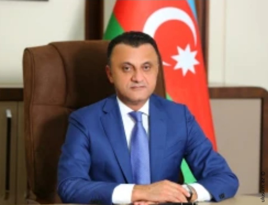 Vüqar Qurbanov vəzifəsindən azad edildi