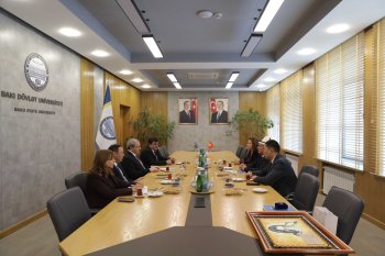 Qırğız Milli Universitetinin rektorunun rəhbərlik etdiyi nümayəndə heyəti bizim -  BDU-da